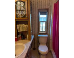 E8 - 77794 ORCHARD LINE - 7