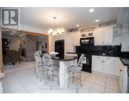 1 JACKSON CRESCENT - 12