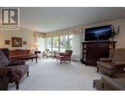 1 JACKSON CRESCENT - 20