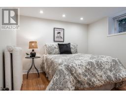 180 ELIZABETH STREET - 34