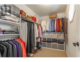 12 MC QUEEN COURT - 26