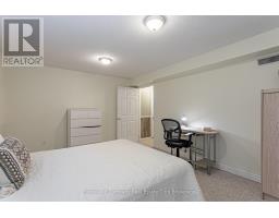 12 MC QUEEN COURT - 29