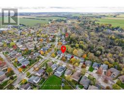 12 MC QUEEN COURT - 42