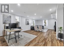 272 PRINCESS STREET - 6