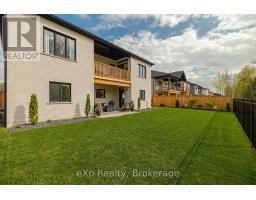 41 GILMER CRESCENT - 40