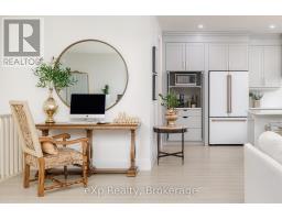 41 GILMER CRESCENT - 9