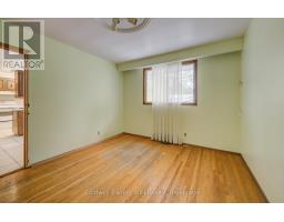 47 ACADEMY CRESCENT - 10