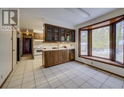 47 ACADEMY CRESCENT - 11