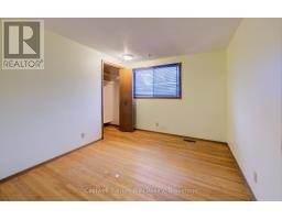 47 ACADEMY CRESCENT - 22