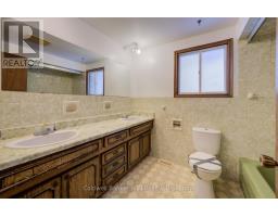 47 ACADEMY CRESCENT - 24