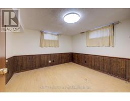 47 ACADEMY CRESCENT - 28