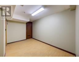 47 ACADEMY CRESCENT - 33