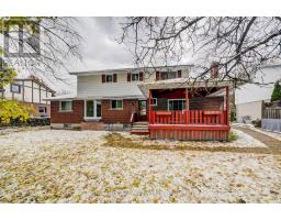 47 ACADEMY CRESCENT - 40