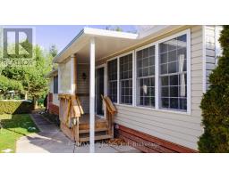 909 - 316489 31ST LINE - 3