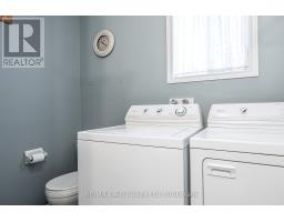 86 PARKHAVEN CRESCENT - 27