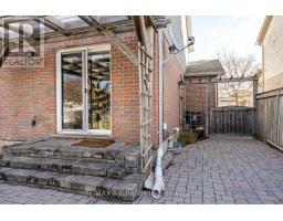 86 PARKHAVEN CRESCENT - 39