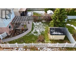 86 PARKHAVEN CRESCENT - 44