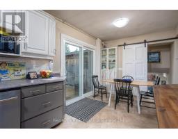 302 ROSS AVENUE - 13