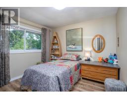 302 ROSS AVENUE - 20