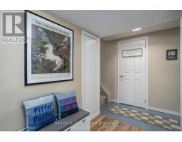 302 ROSS AVENUE - 29