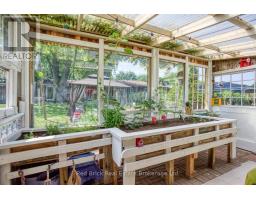 302 ROSS AVENUE - 38