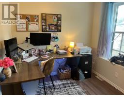 195936 19TH LINE - 15