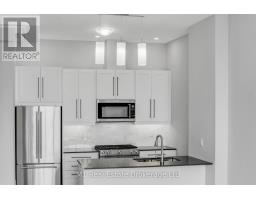 3001 - 60 CHARLES STREET W - 15