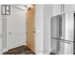 3001 - 60 CHARLES STREET W - 26