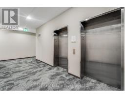 3001 - 60 CHARLES STREET W - 31