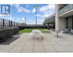 3001 - 60 CHARLES STREET W - 32