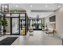 3001 - 60 CHARLES STREET W - 39