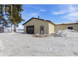 5145 PERTH LINE 44 - 27