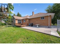 5044 WHITELAW ROAD - 27