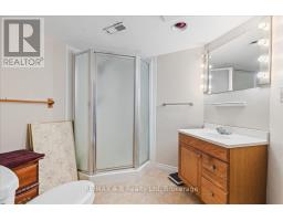 5 MCDONALD STREET - 31