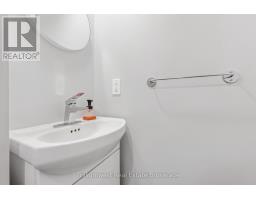 219 ELMIRA ROAD S - 22