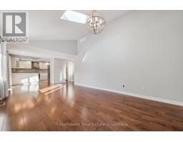 219 ELMIRA ROAD S - 8