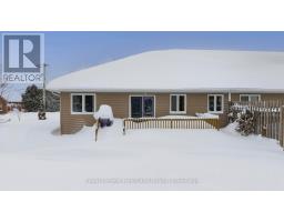 180 TORONTO BOULEVARD - 38