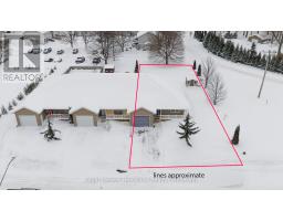 180 TORONTO BOULEVARD - 5