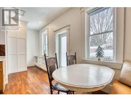 275 VICTORIA AVENUE N - 24