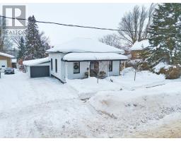 275 VICTORIA AVENUE N - 32