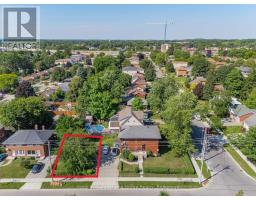 228A CONNAUGHT STREET - 3