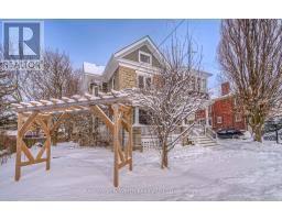 333 BARBER AVENUE N - 2