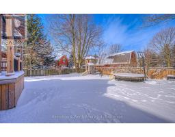 333 BARBER AVENUE N - 35