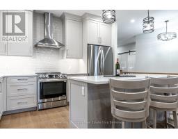 121 GLASS STREET - 17