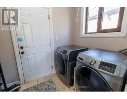 47 - 181 SKYLINE AVENUE - 21