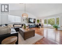 53 ROCHELLE DRIVE - 10