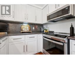 53 ROCHELLE DRIVE - 16