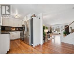 53 ROCHELLE DRIVE - 17