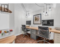 610 ROCK POINT CRESCENT - 34