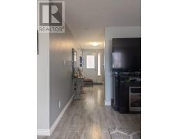 18 MODERWELL STREET - 14